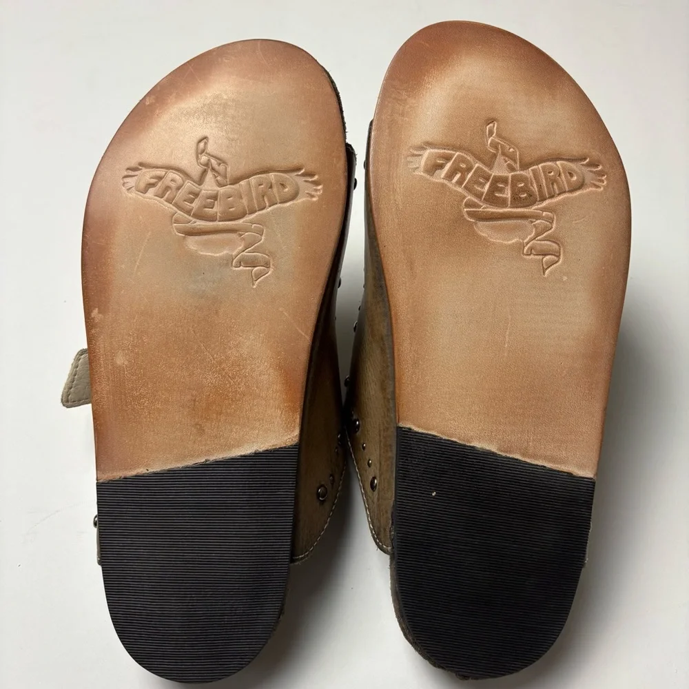 NEW Freebird by Steven‎ Asher Studded Sandals in the color stone size 7 - Picture 11 of 17